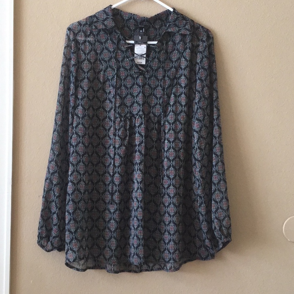 Mossimo blouse with tags in size medium